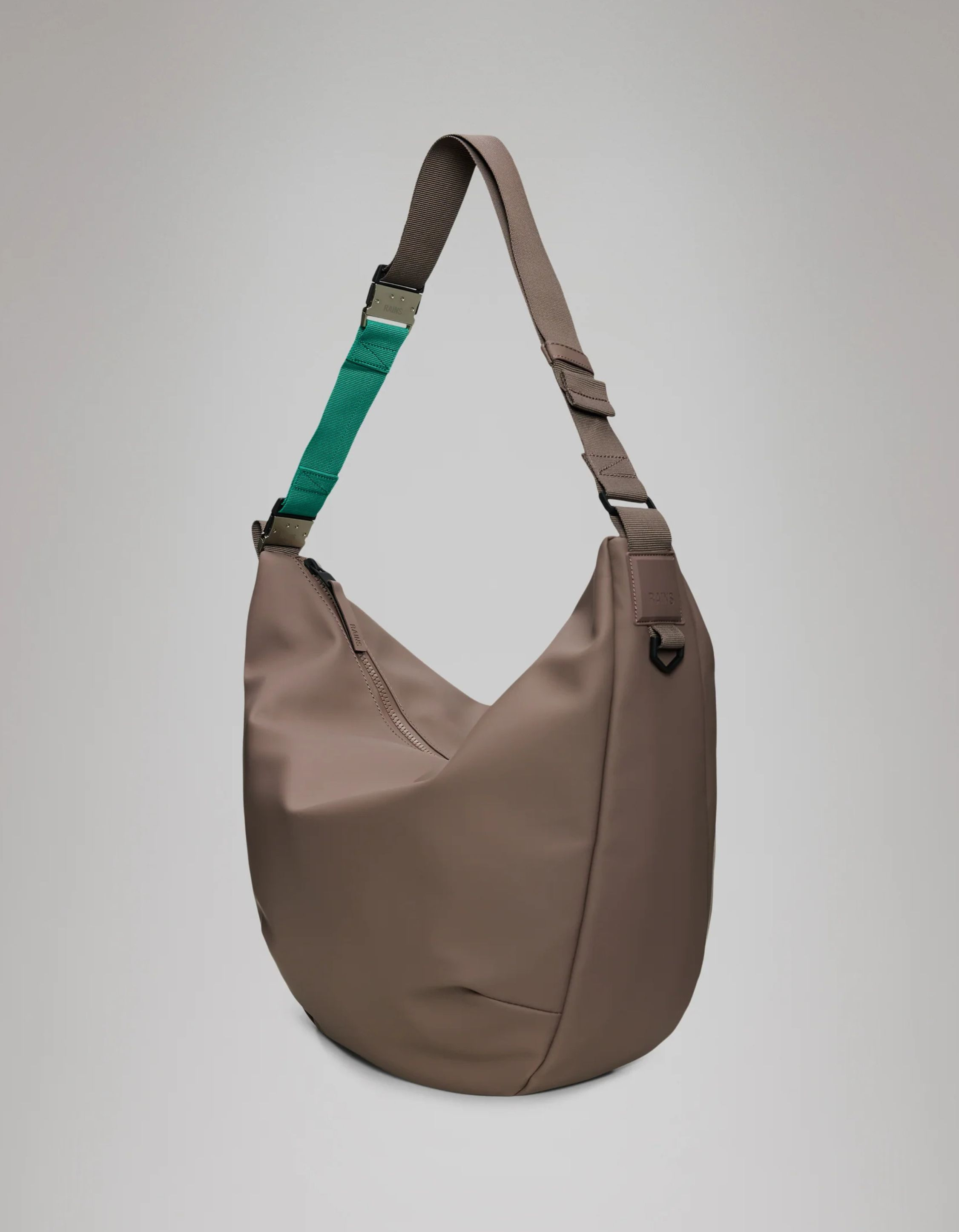 Rains Valera Shoulder Bag Large Schoudertassen Bruin 13120