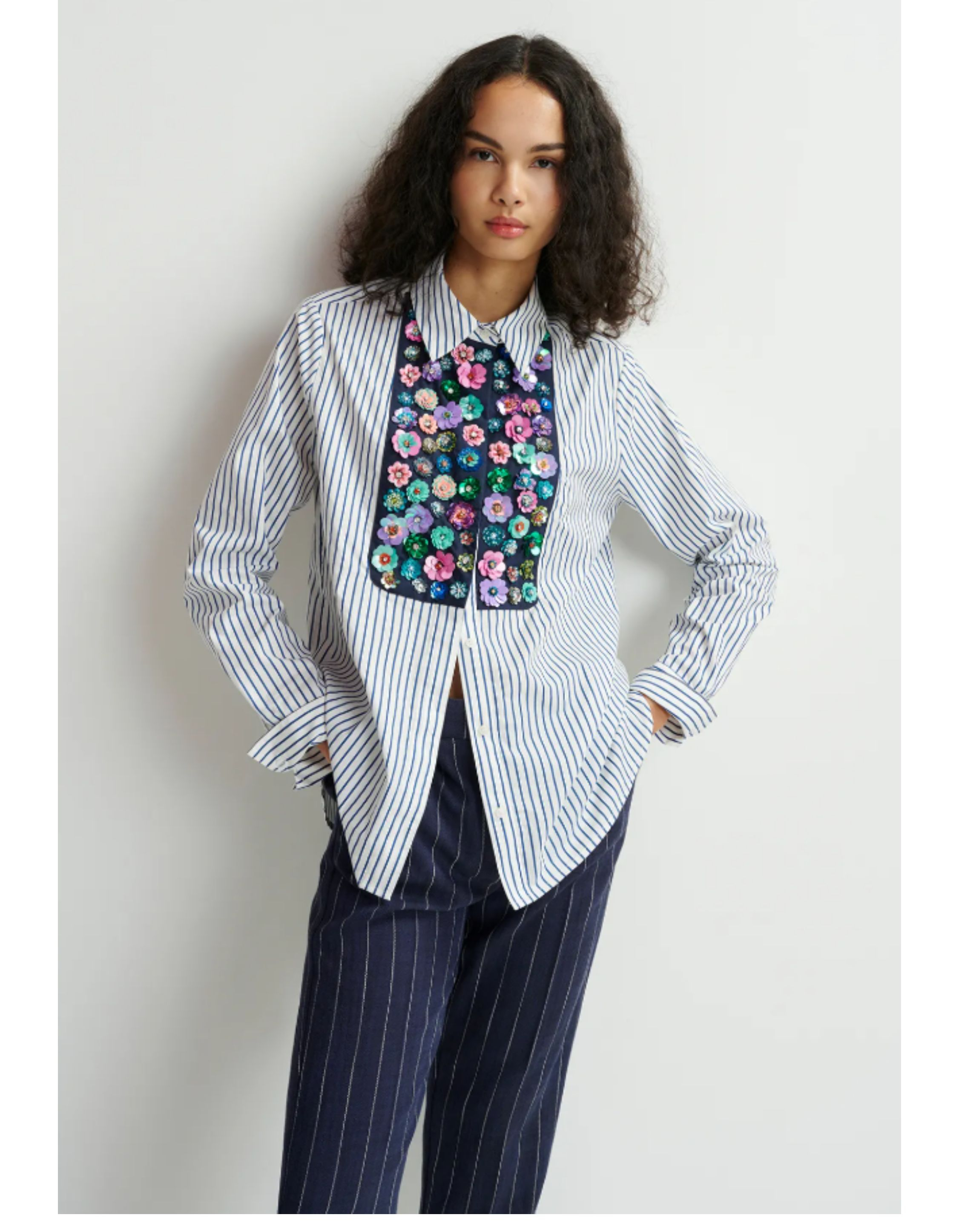 Essentiel Antwerp  Blouses Lichtblauw Horleans
