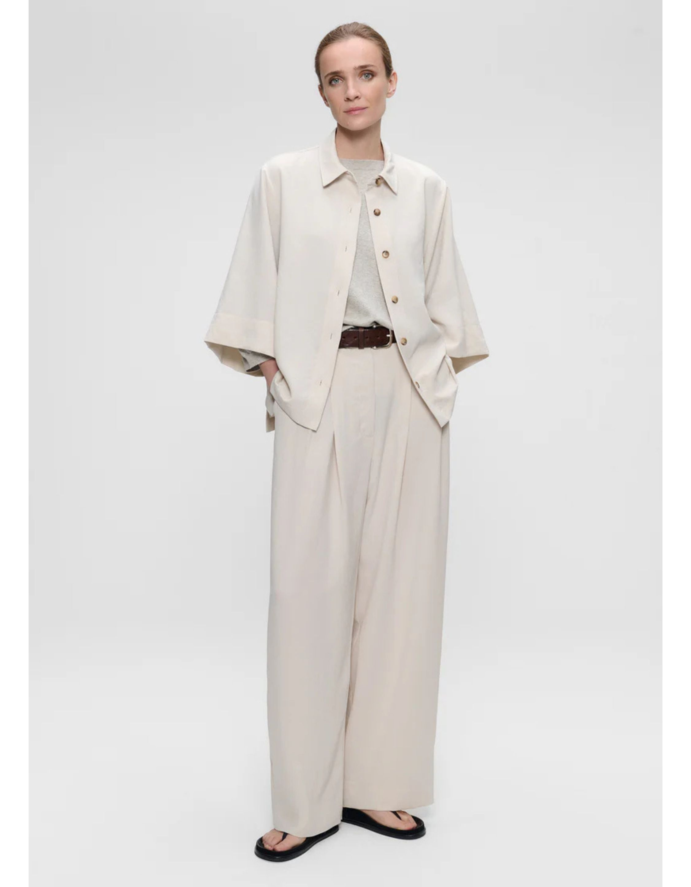 Zenggi  Blouses Beige V04-1026 289
