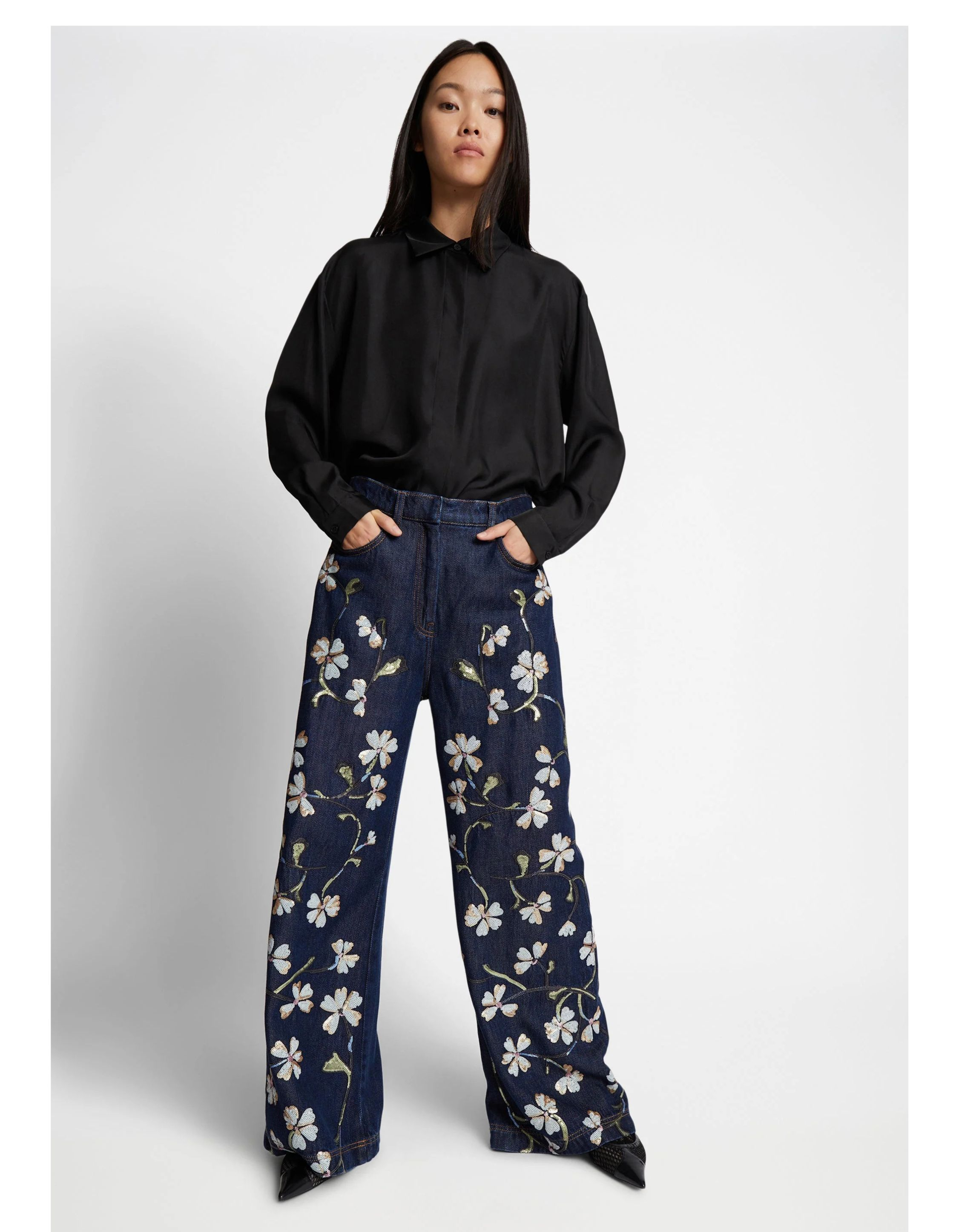 Munthe Fadi Pantalons Donkerblauw 251 1407 25110