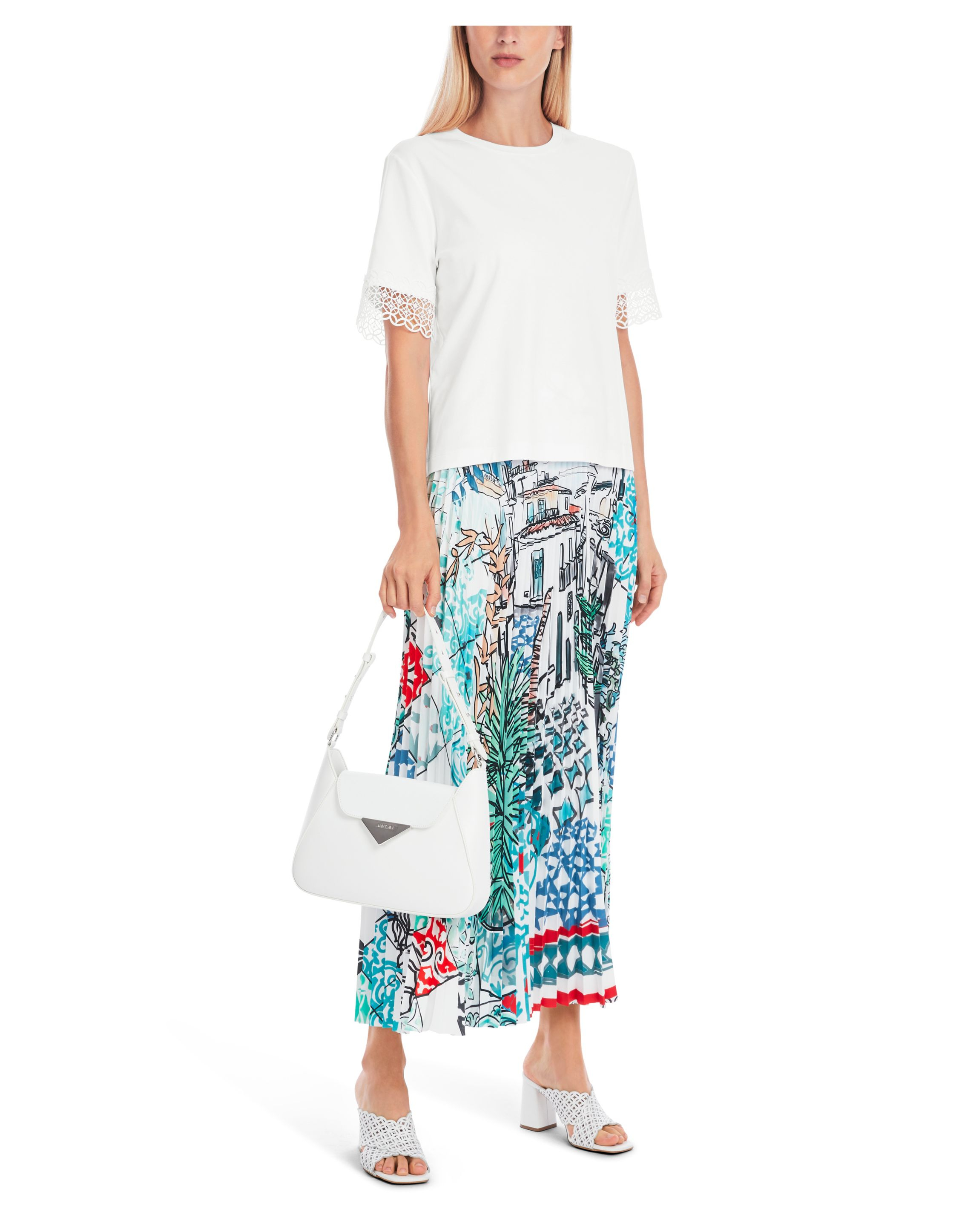 Marccain  T-shirts Wit Yc 48.44 J14