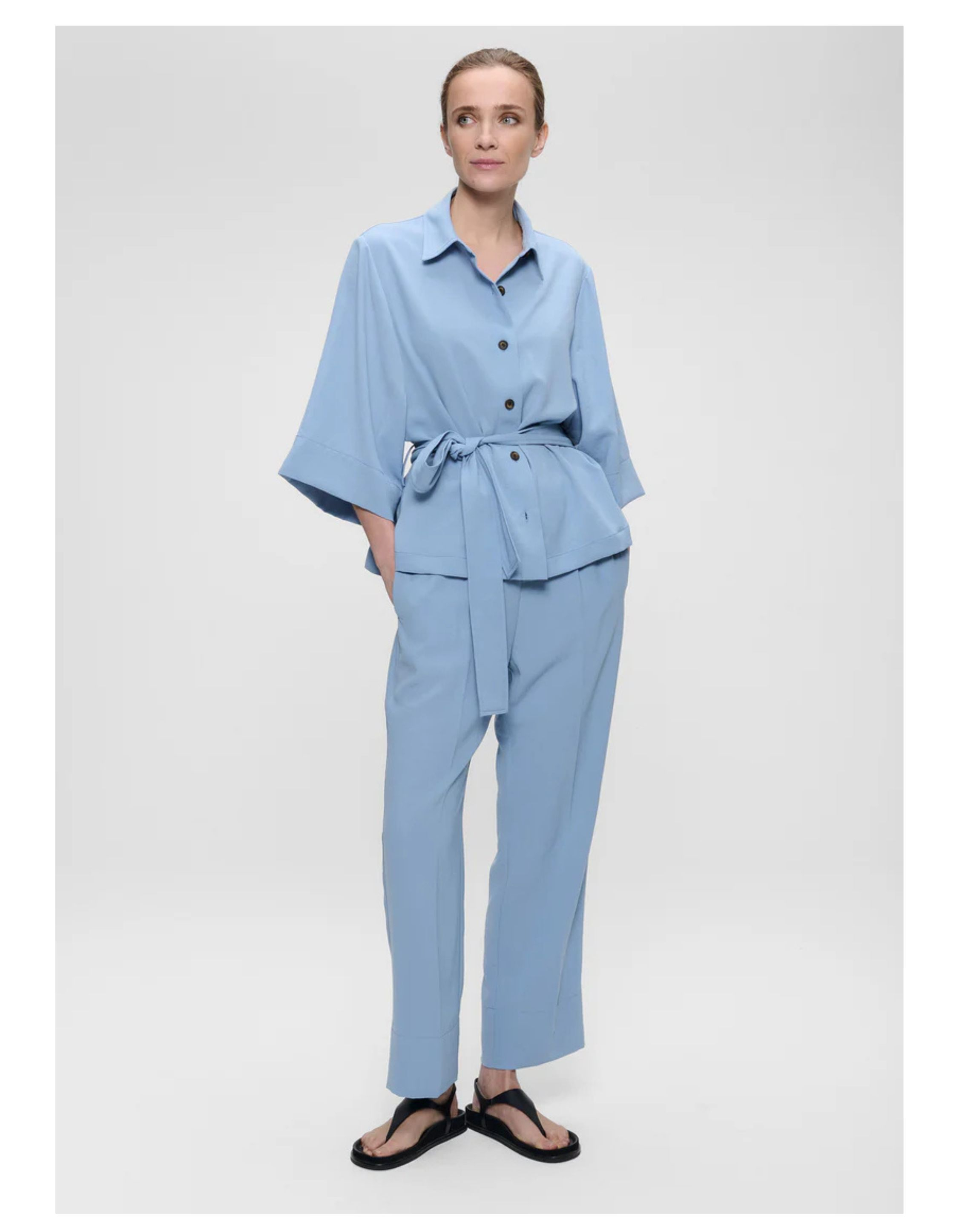 Zenggi  Blouses Blauw V04-1026 289