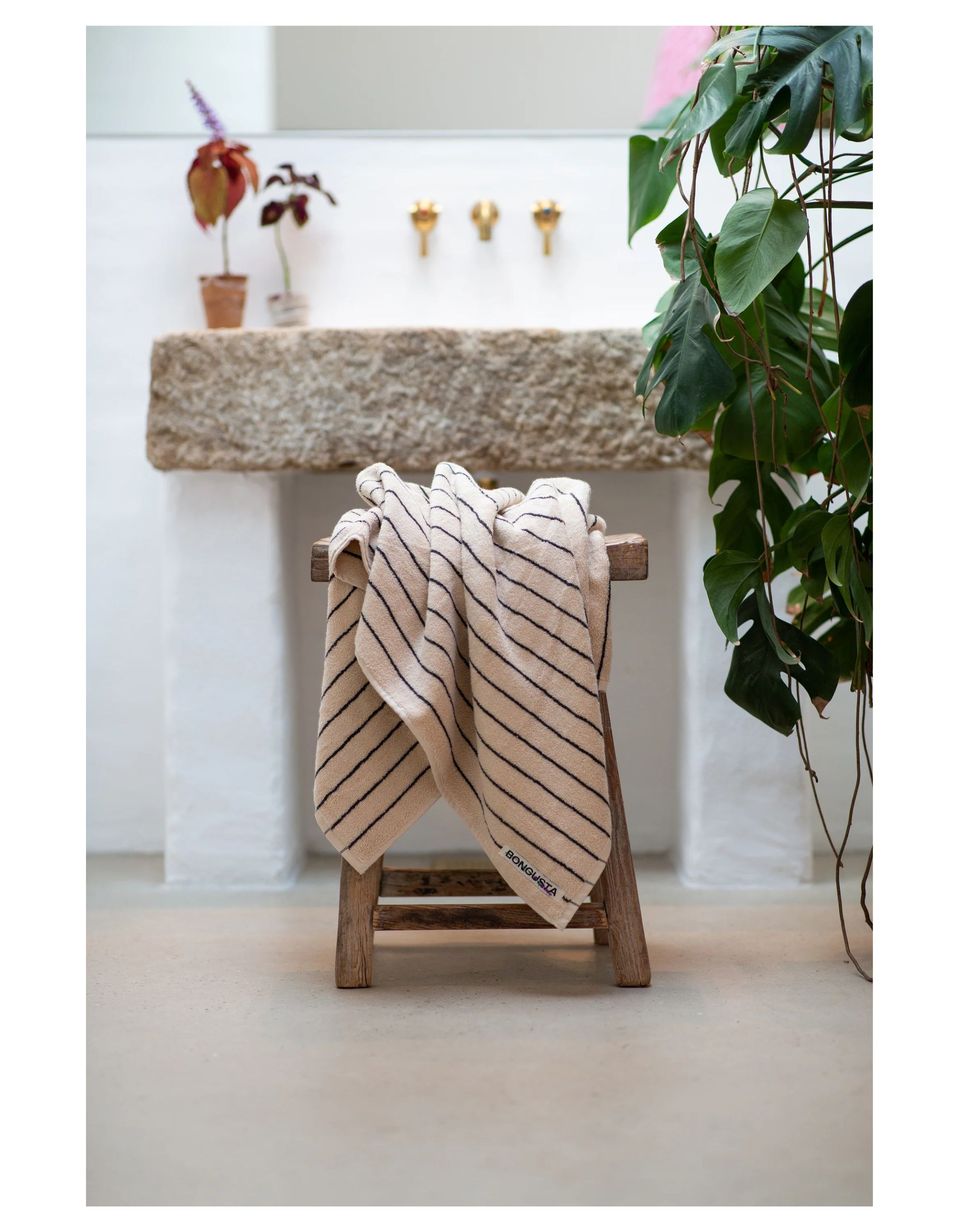 Bongusta Bon32 Handdoeken Creme Naram Bath Sheets