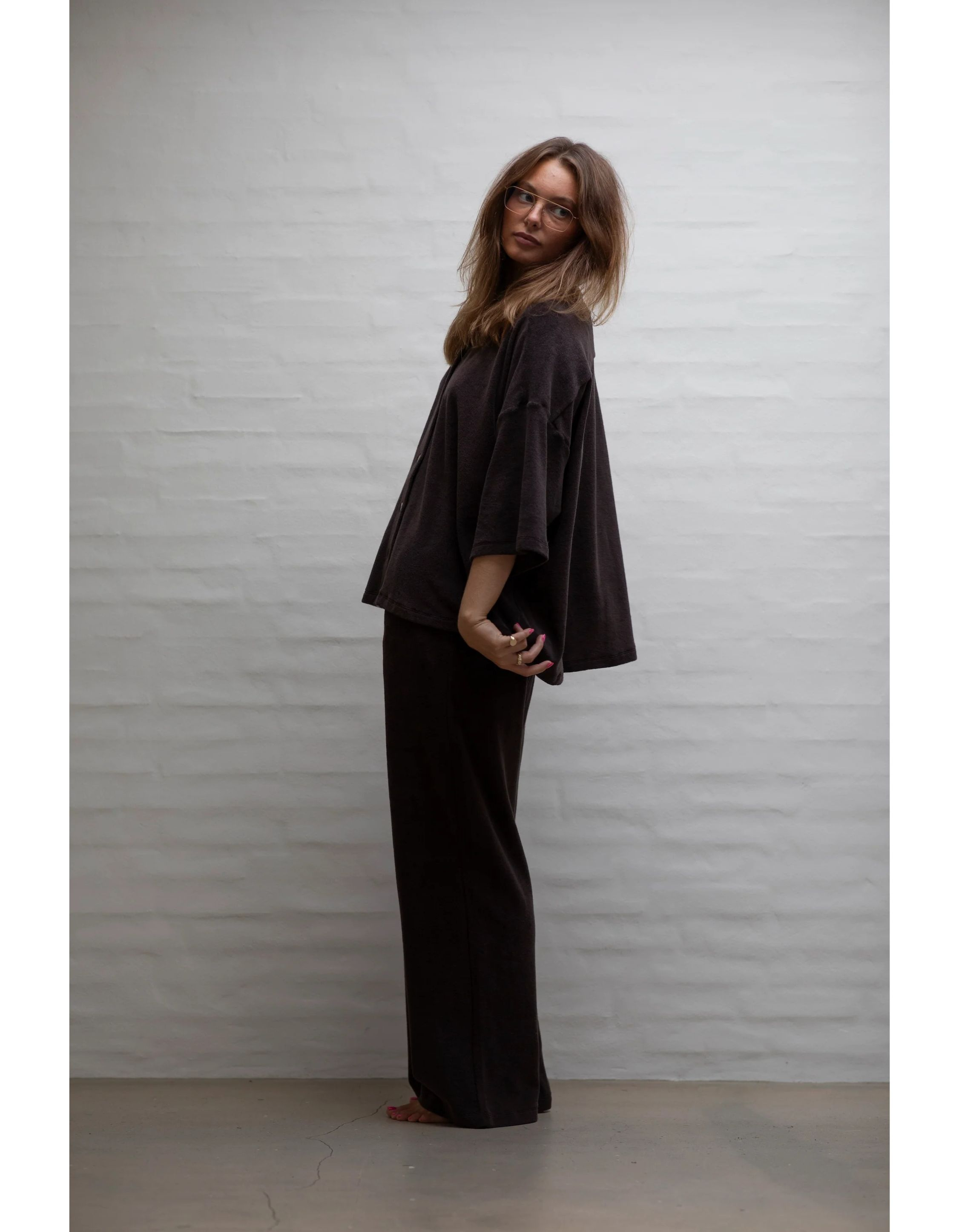 Bongusta Bon89 Tops Donkerbruin Naram Oversized Shirt
