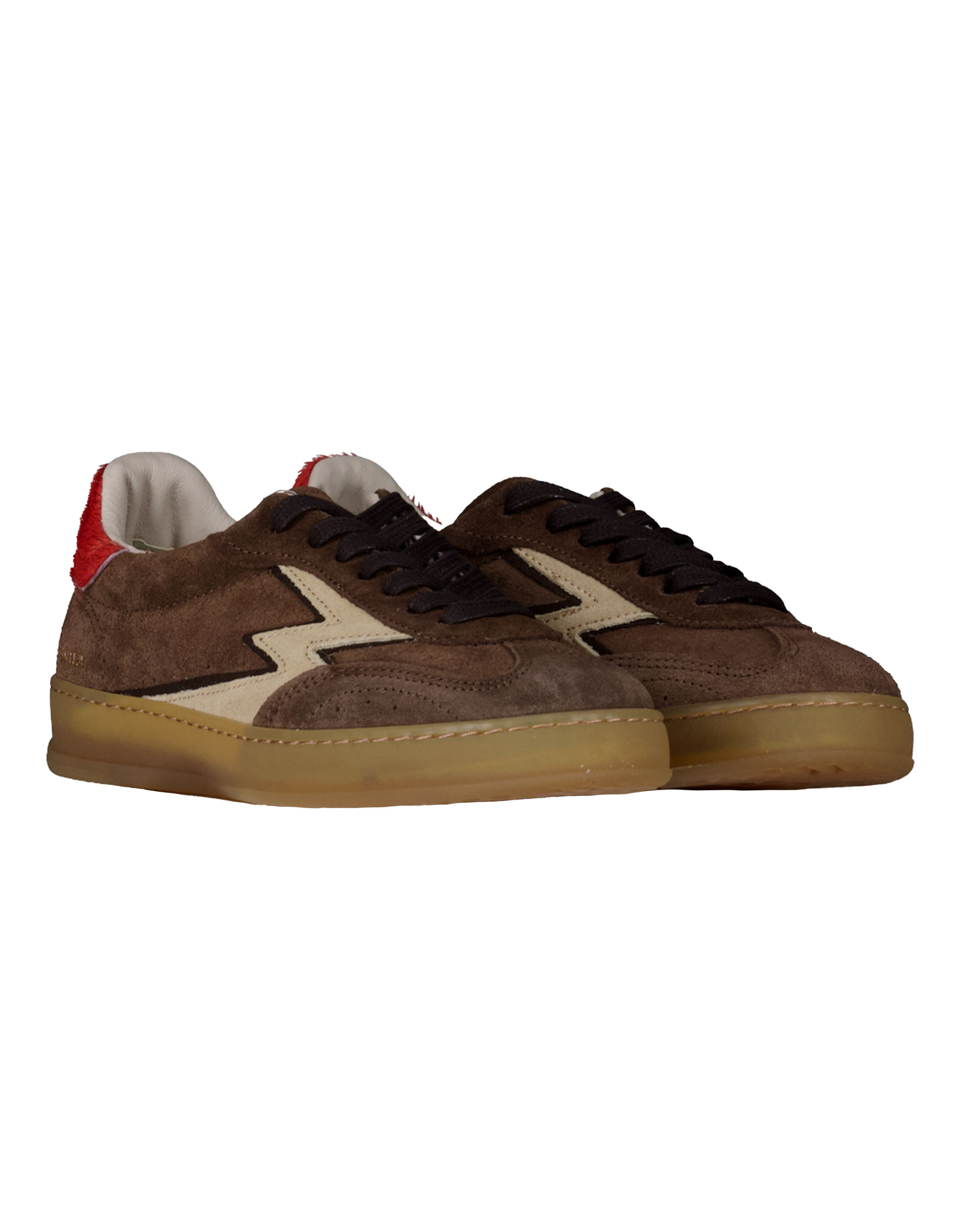 Moaconcept  Sneakers Bruin Cl155