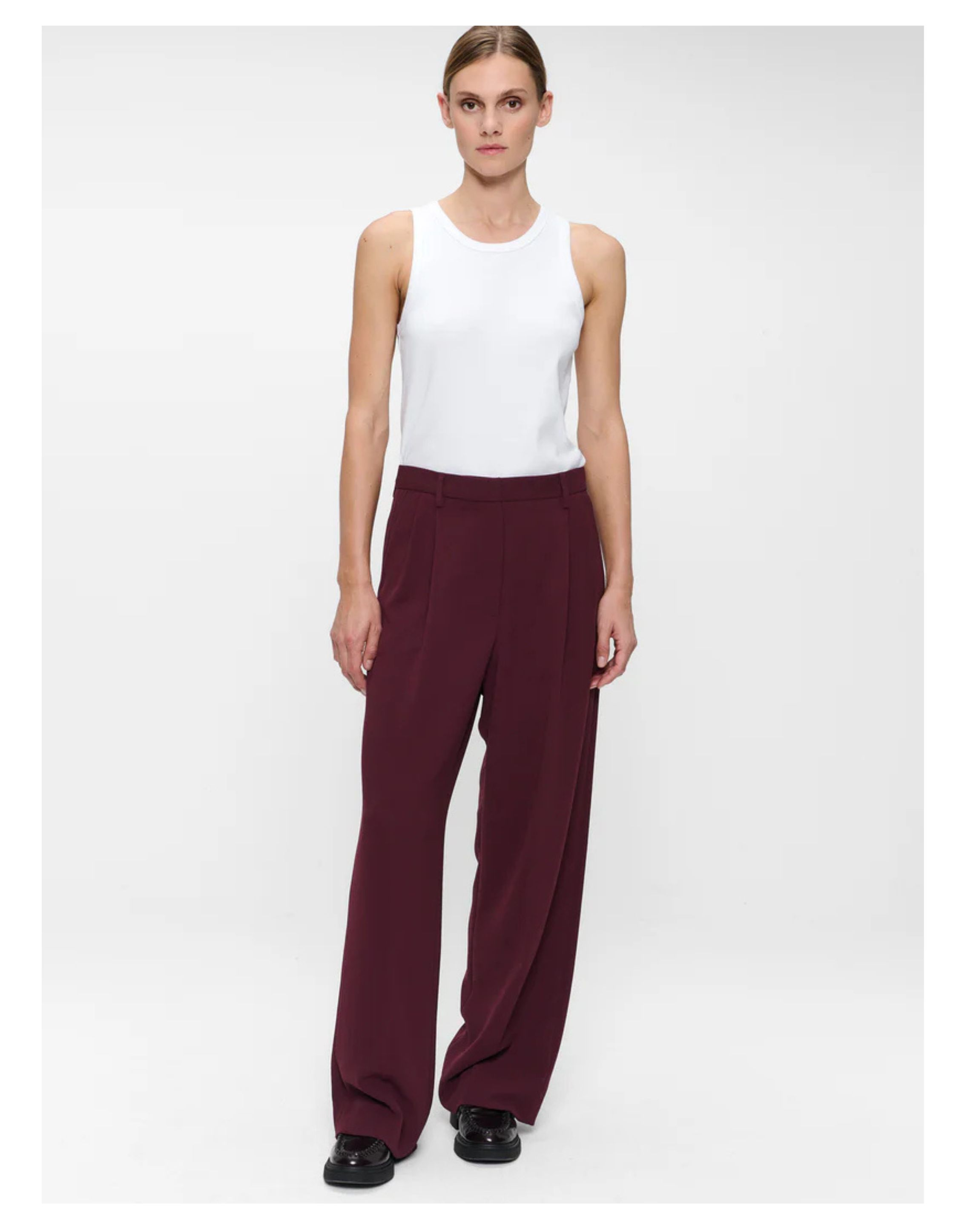 Zenggi  Pantalons Bordeaux W05-1026 439