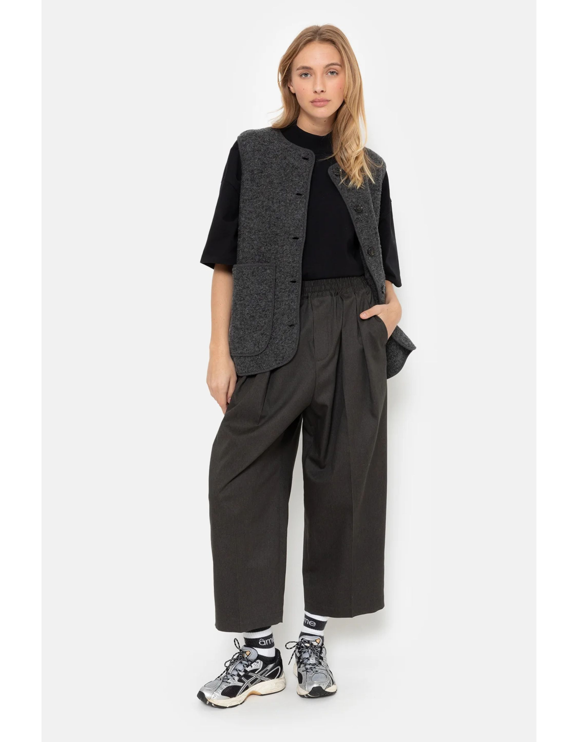 Âme Antwerp Sleeveless Wool Jacket Gilets Donkergrijs Madison