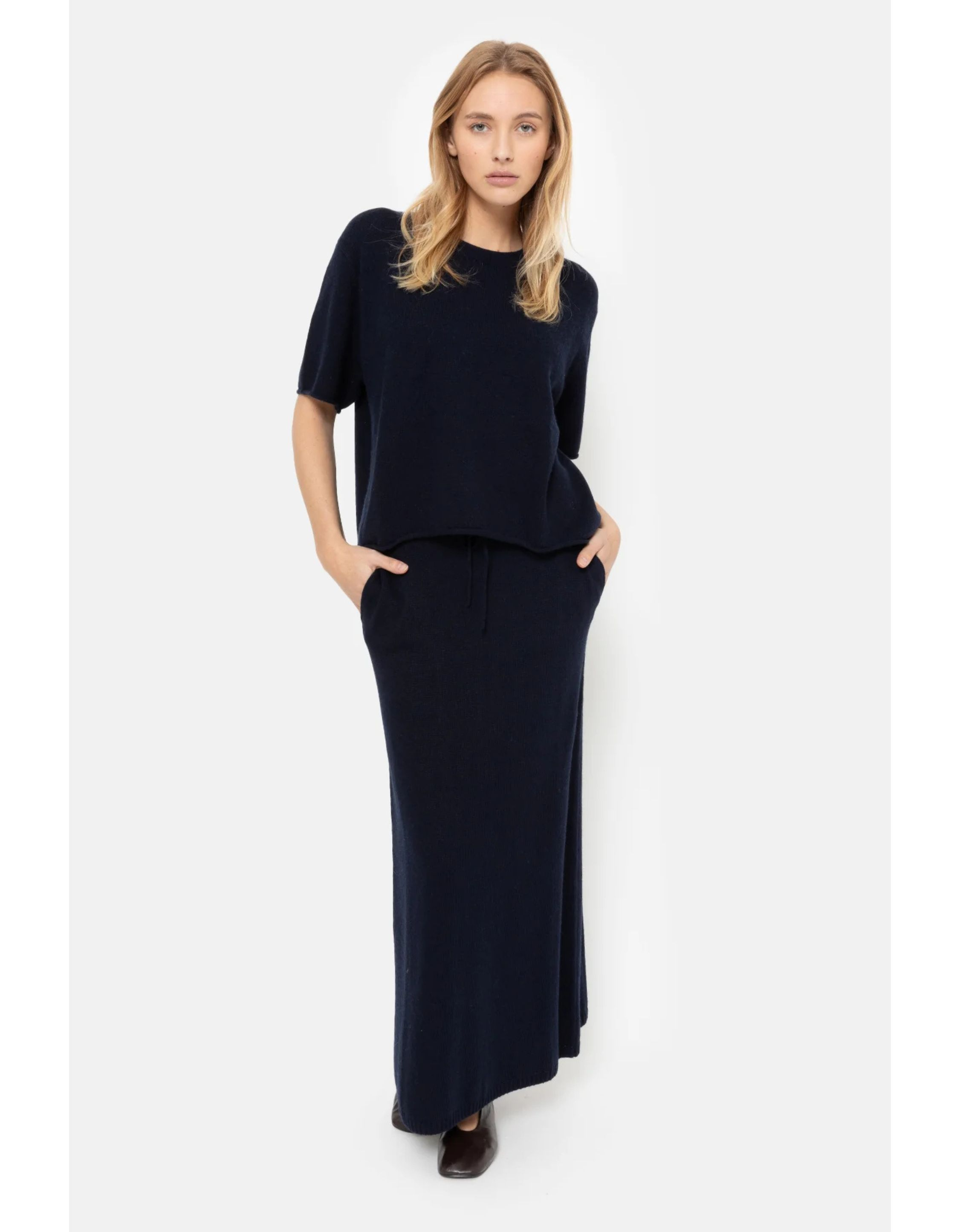 Âme Antwerp Long Knit Skirt  Donkerblauw Maggy
