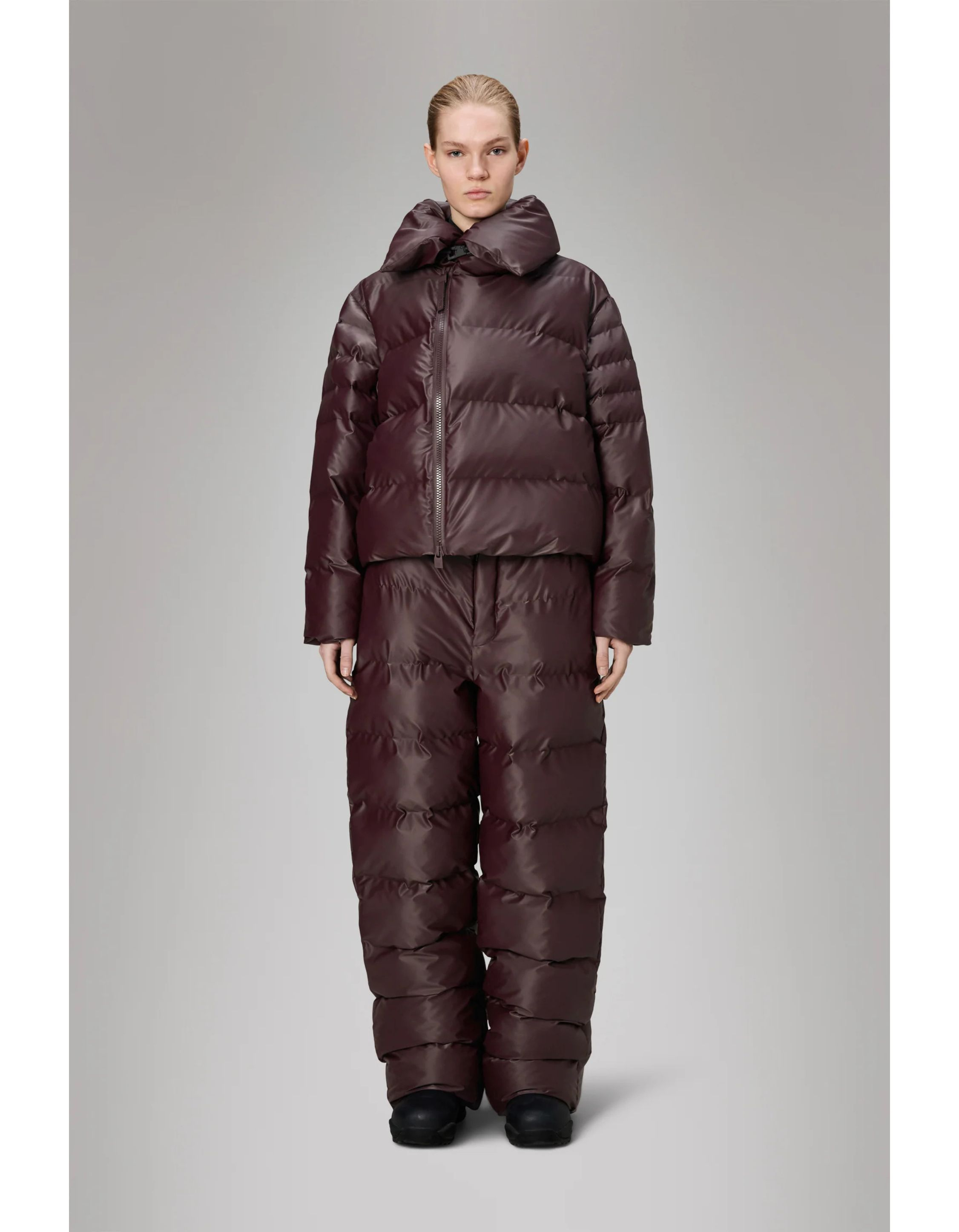 Rains Alta Vision Short Puffer Jacket W3t3 Puffer Jassen Bordeaux 17230