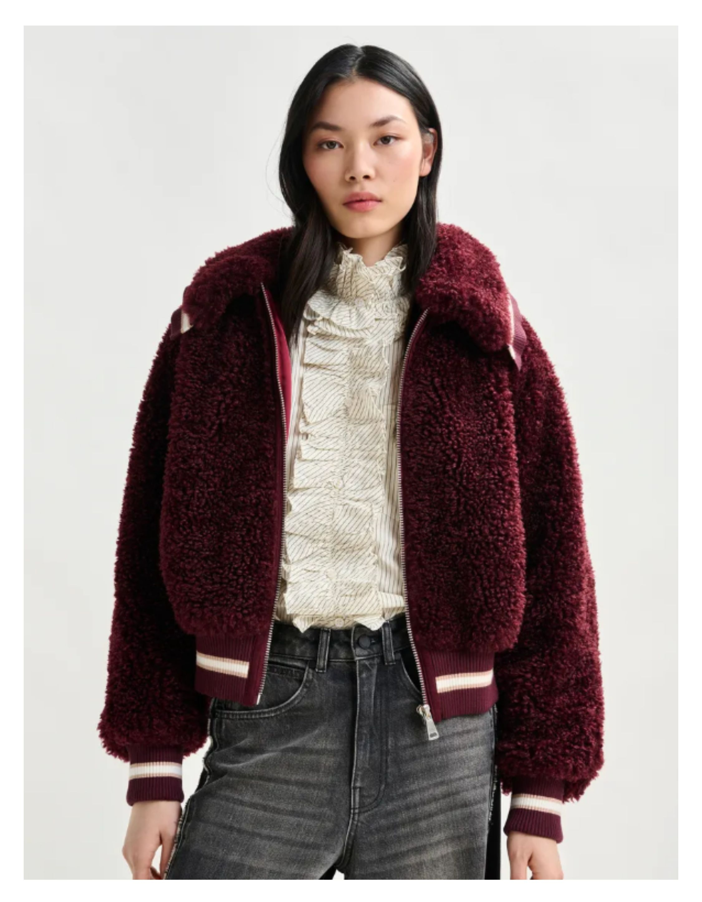 Essentiel Antwerp   Bordeaux Iwill