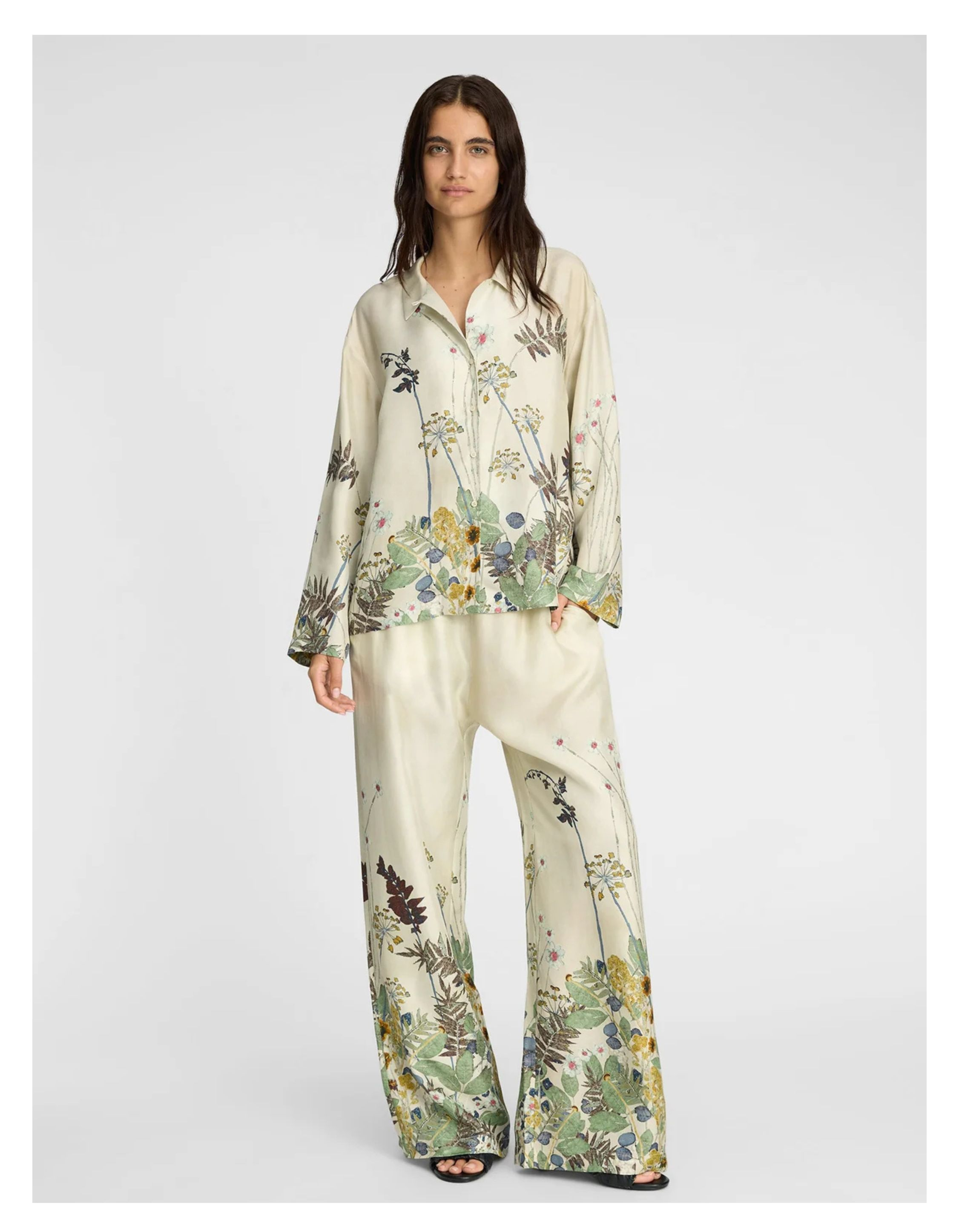 Munthe Faiza Blouses Creme 261-1044-26118