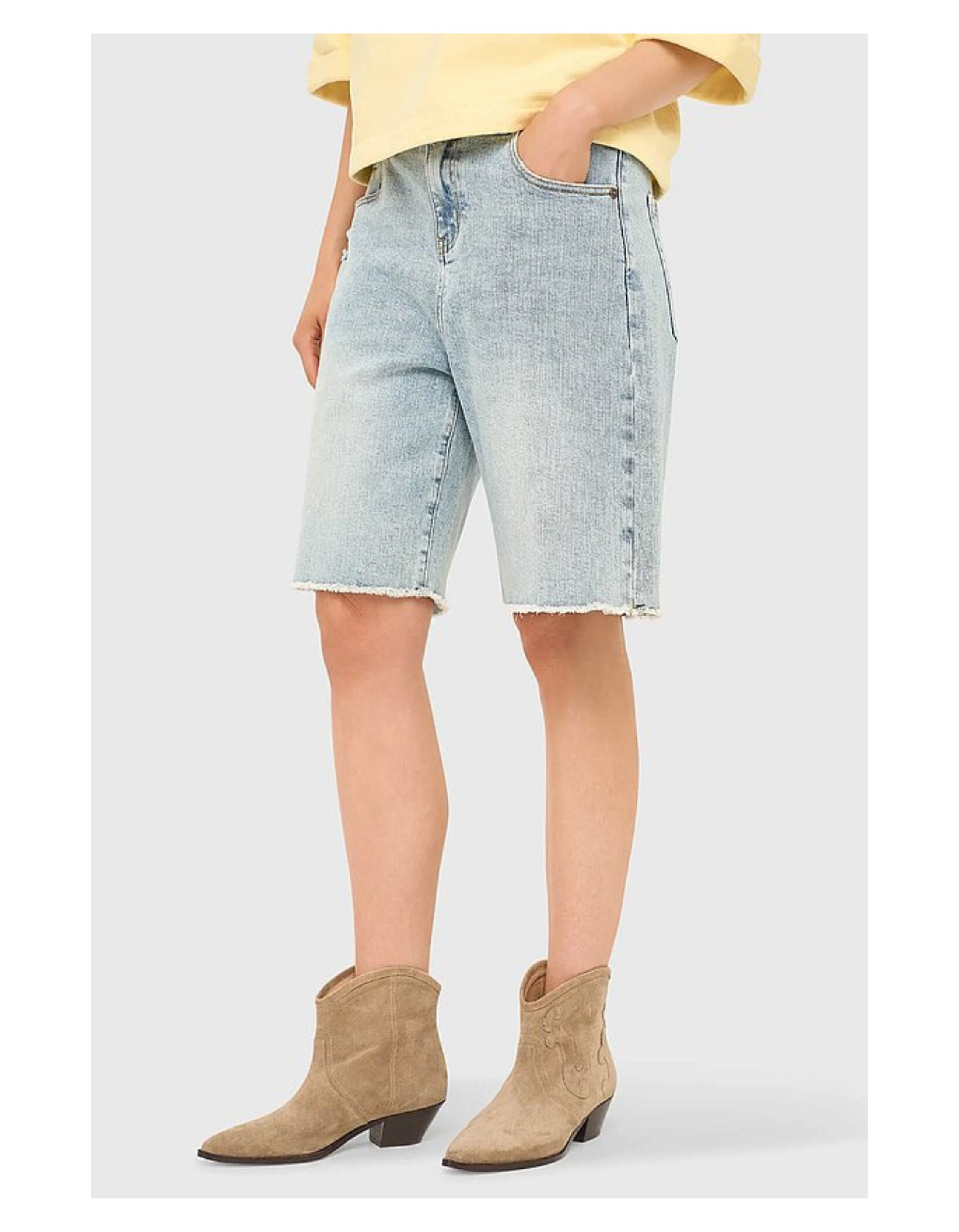 Janice Shorts Jeans Shorts Lichtblauw Bo