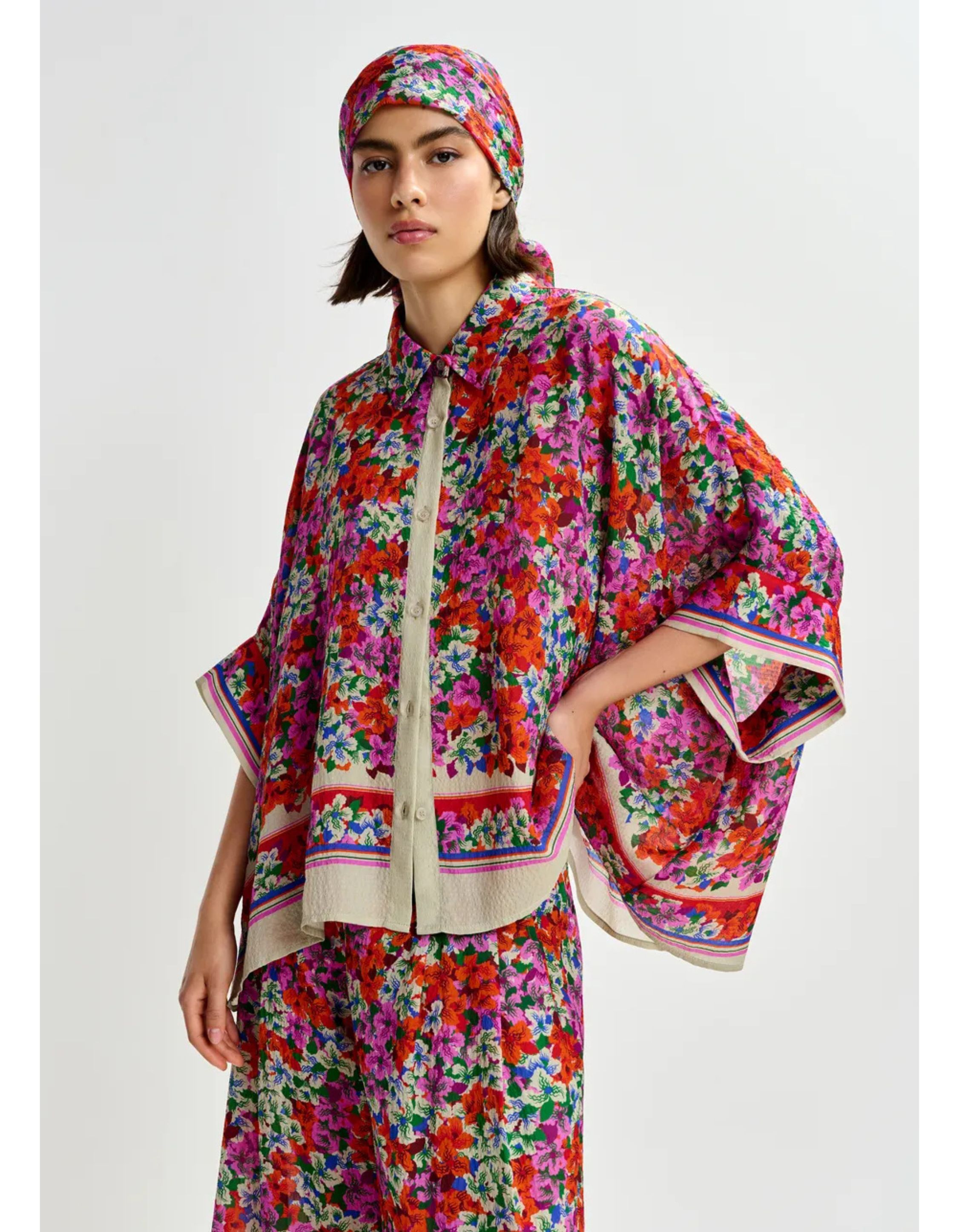 Essentiel Antwerp Oversized Shirt Blouses Rood Jirt