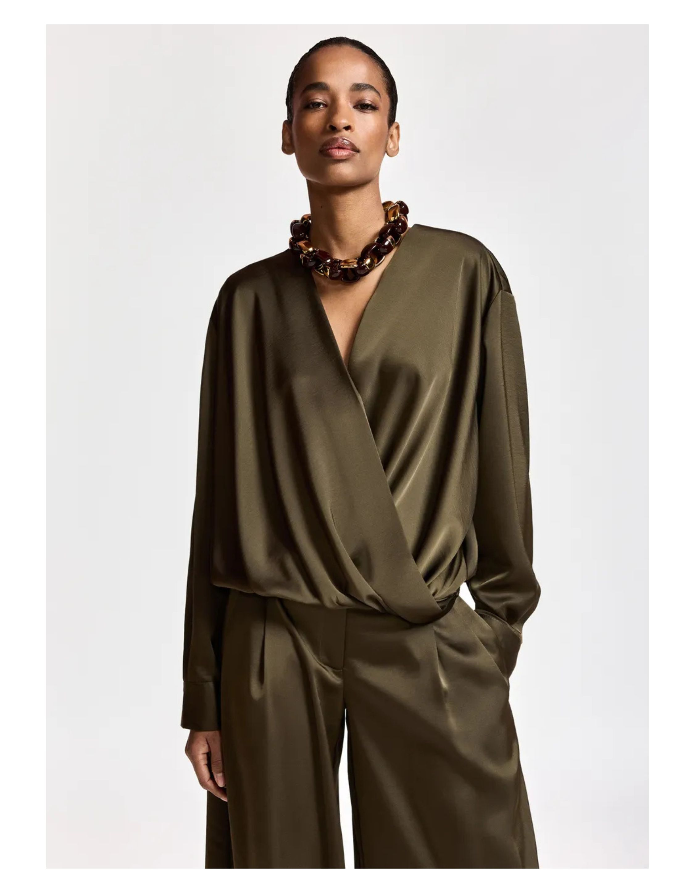 Essentiel Antwerp Draping Wrap Top Tops Groen Kolkwitzia