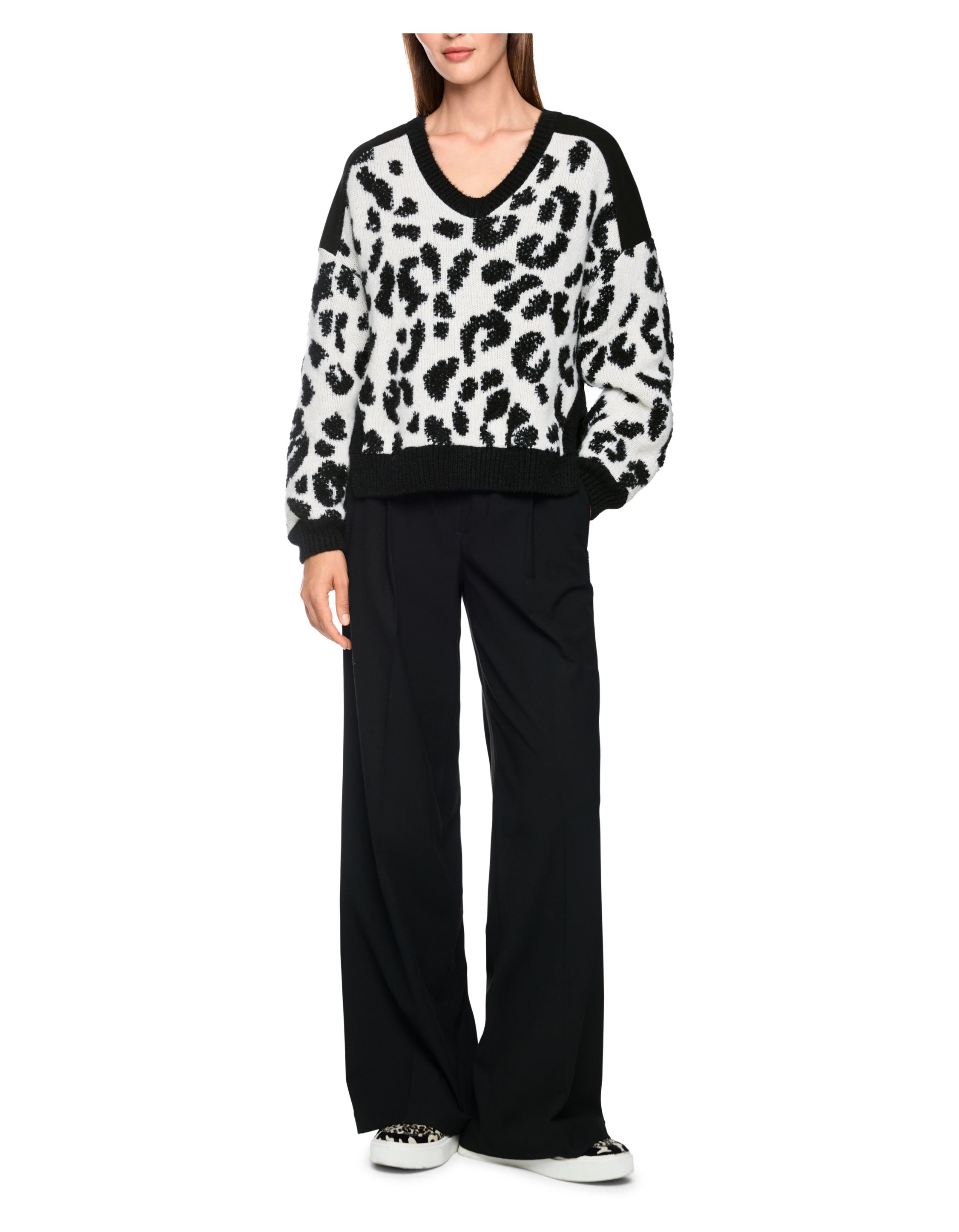 Marccain Trui Truien Zwart Bs 41.27 M31