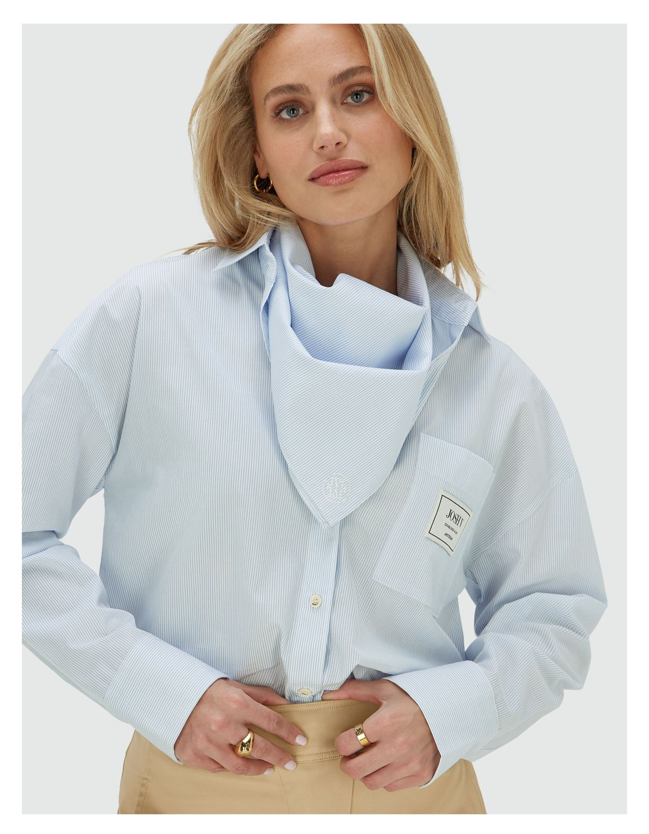 Josh V Neveah  Blauw Jv-2602-0101