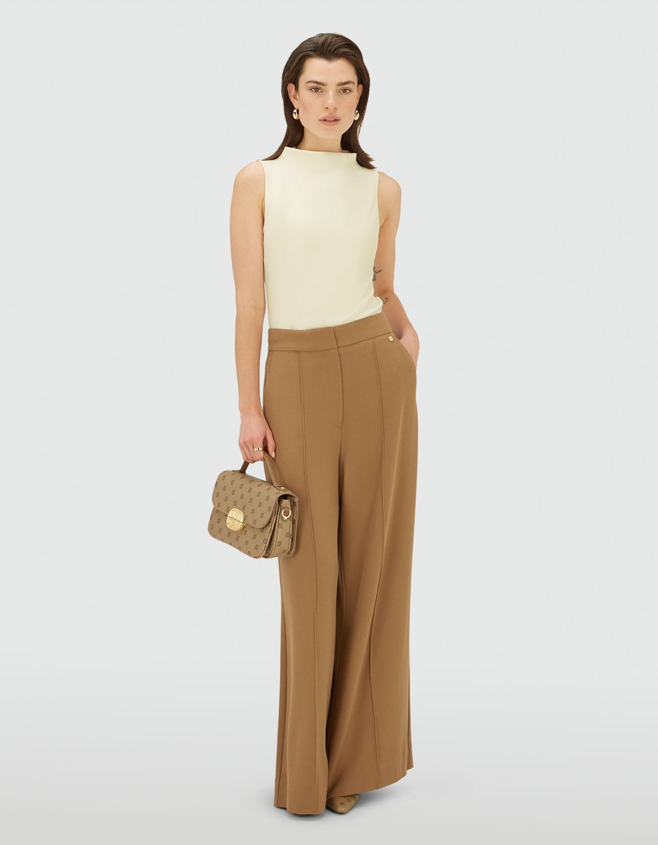 Josh V Bibi  Creme Jv-2601-1110