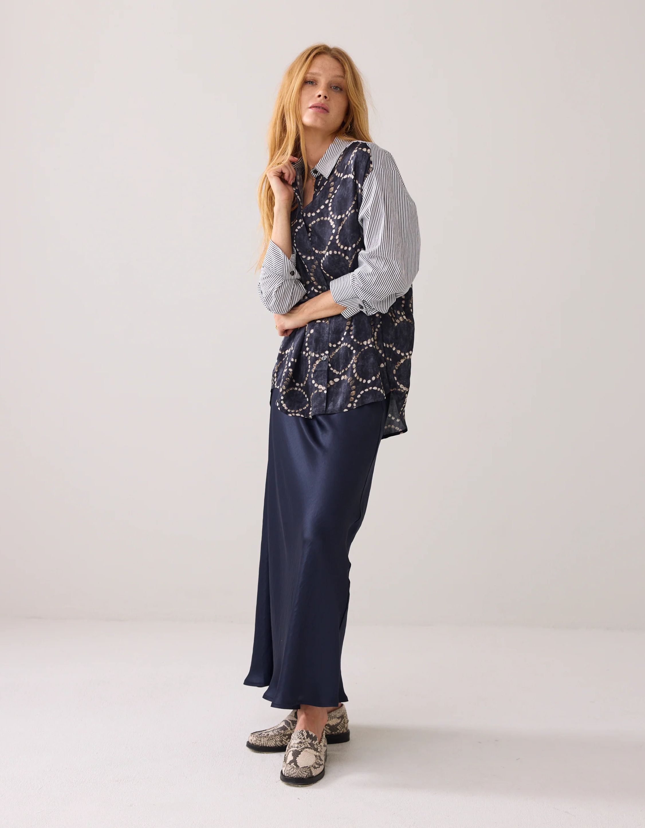 Summum Blouse All Over Print Blouses Donkerblauw 2s3329-12263