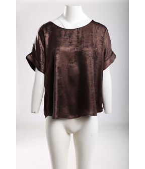 Nukus Irene Top Shiny T-shirts Donkerbruin Nkf01024